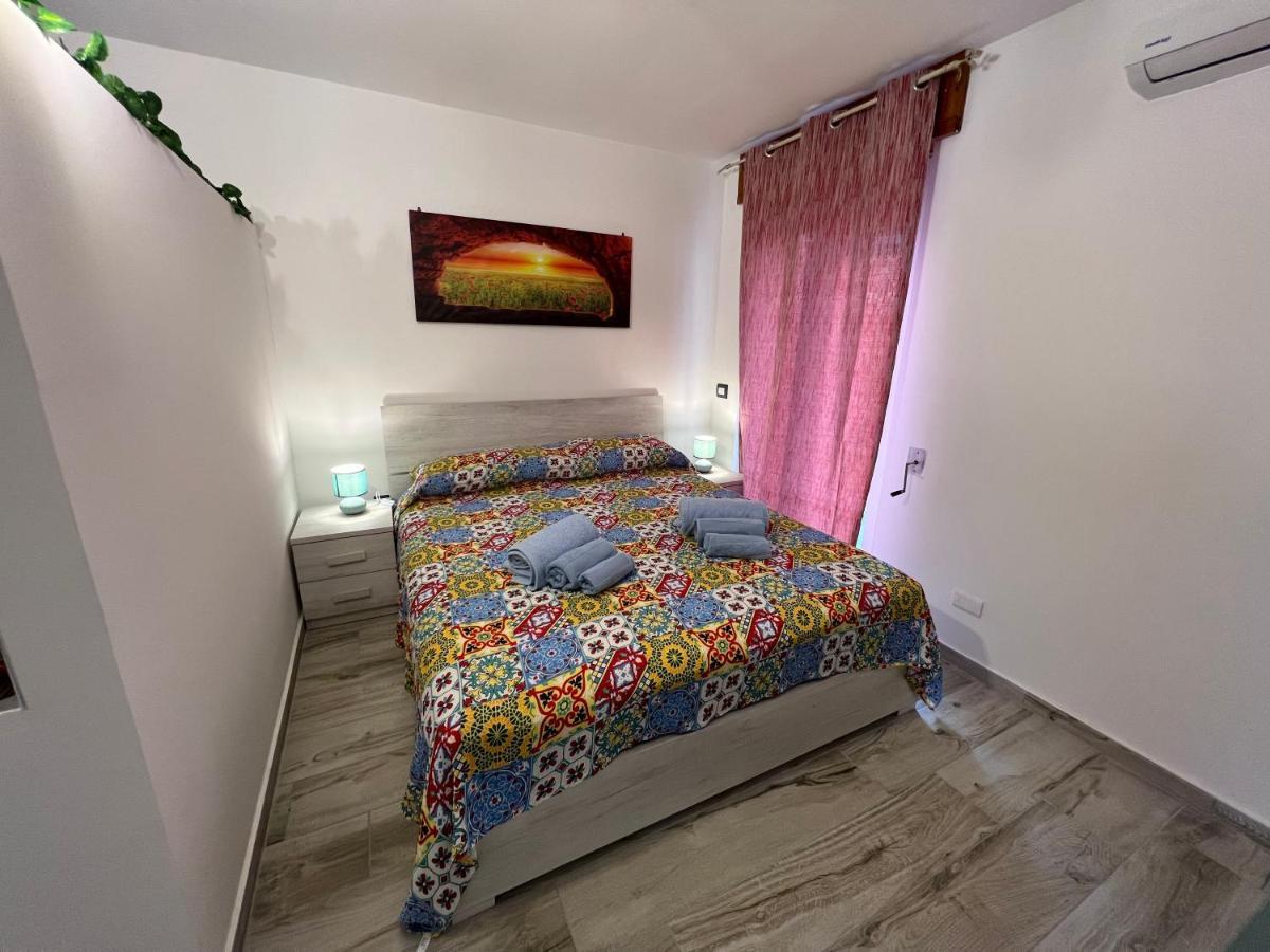 Loft Con Terrazzo A Livello Stazione Appartement Lecce Buitenkant foto