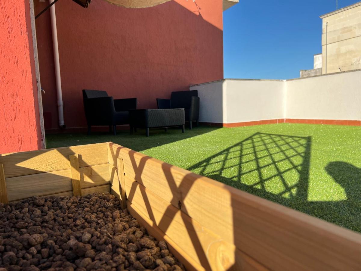 Loft Con Terrazzo A Livello Stazione Appartement Lecce Buitenkant foto